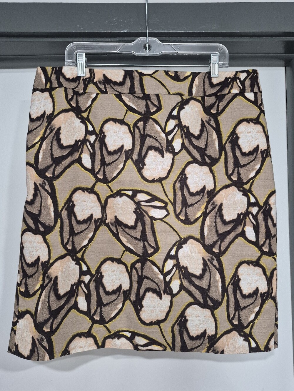 Ann Taylor Fitted Floral Skirt